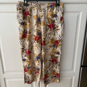 Vintage floral wide leg linen‎ blend pants.  Size medium.